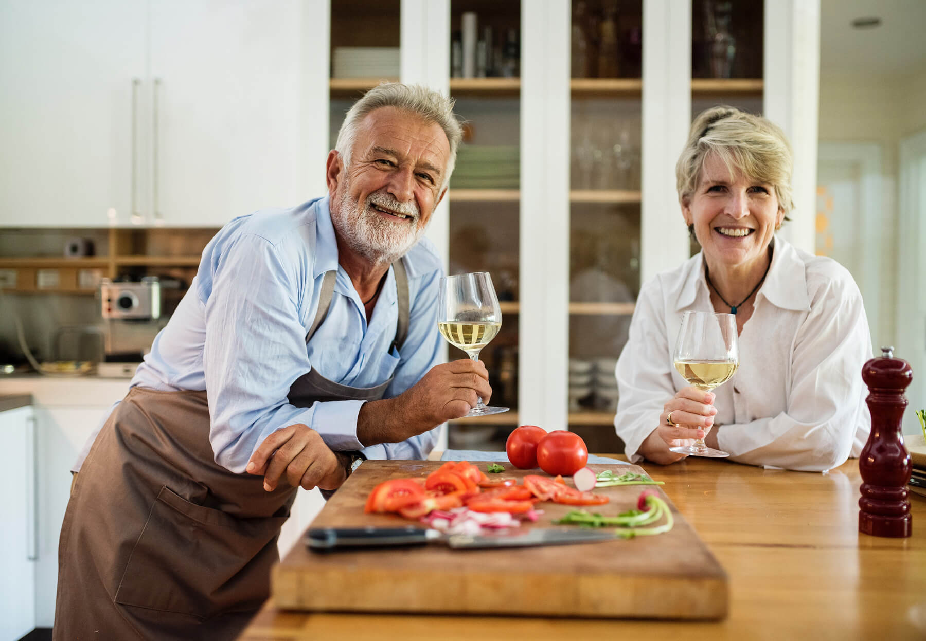 An older couple smiling — patients of Express Compounding